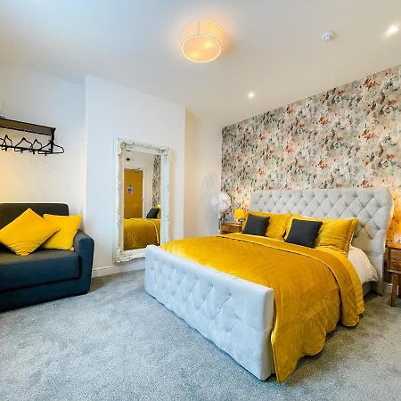 46 Ashfield Rd, Altrincham Hotell Eksteriør bilde