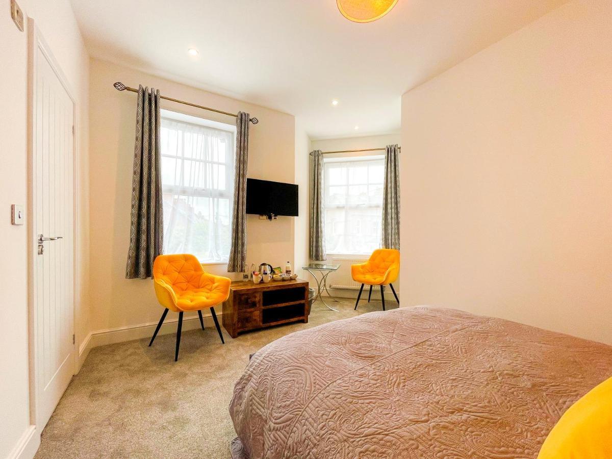 46 Ashfield Rd, Altrincham Hotell Eksteriør bilde