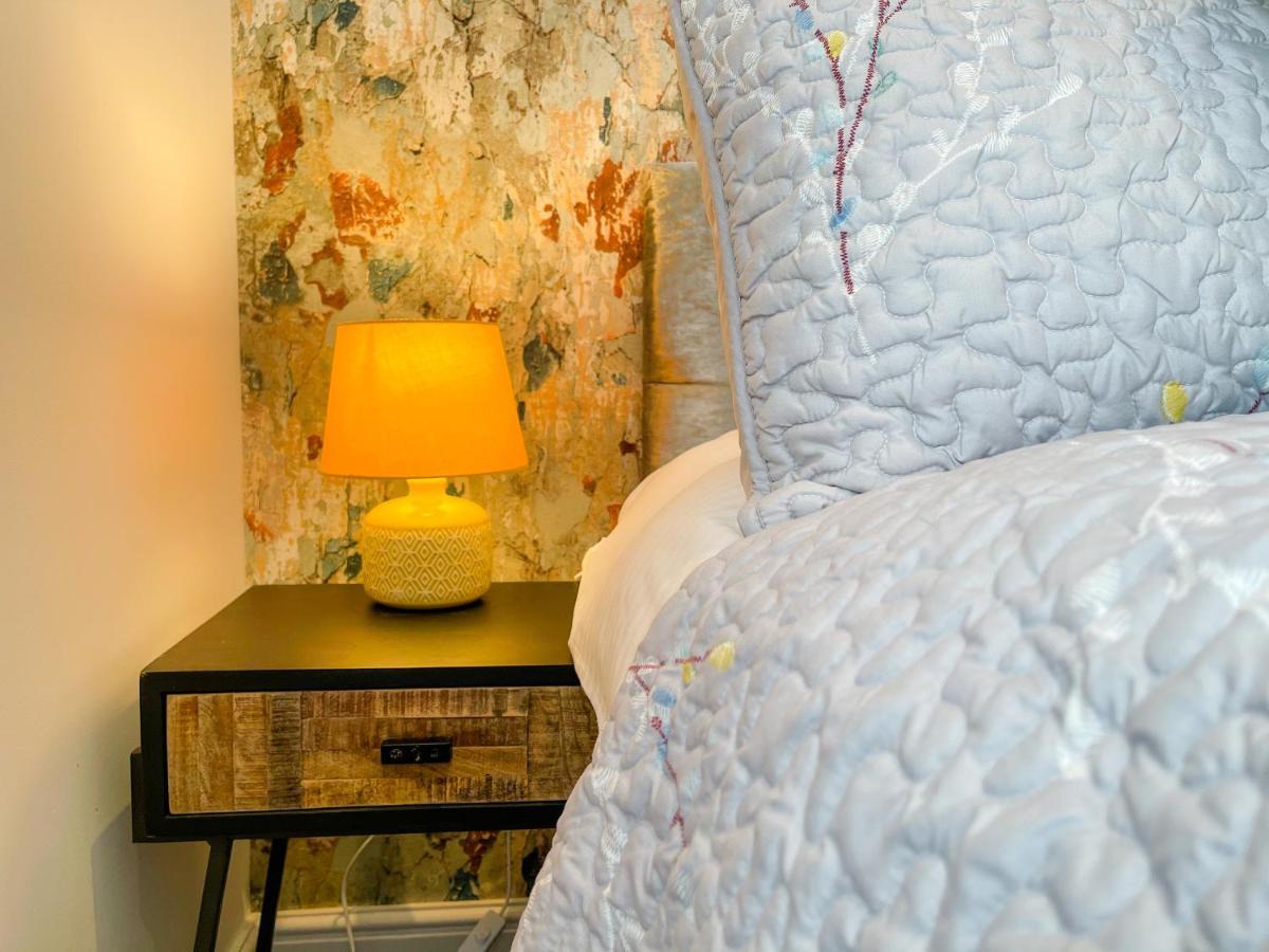 46 Ashfield Rd, Altrincham Hotell Eksteriør bilde