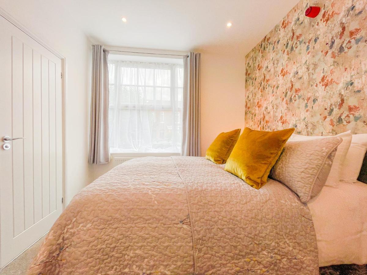 46 Ashfield Rd, Altrincham Hotell Eksteriør bilde