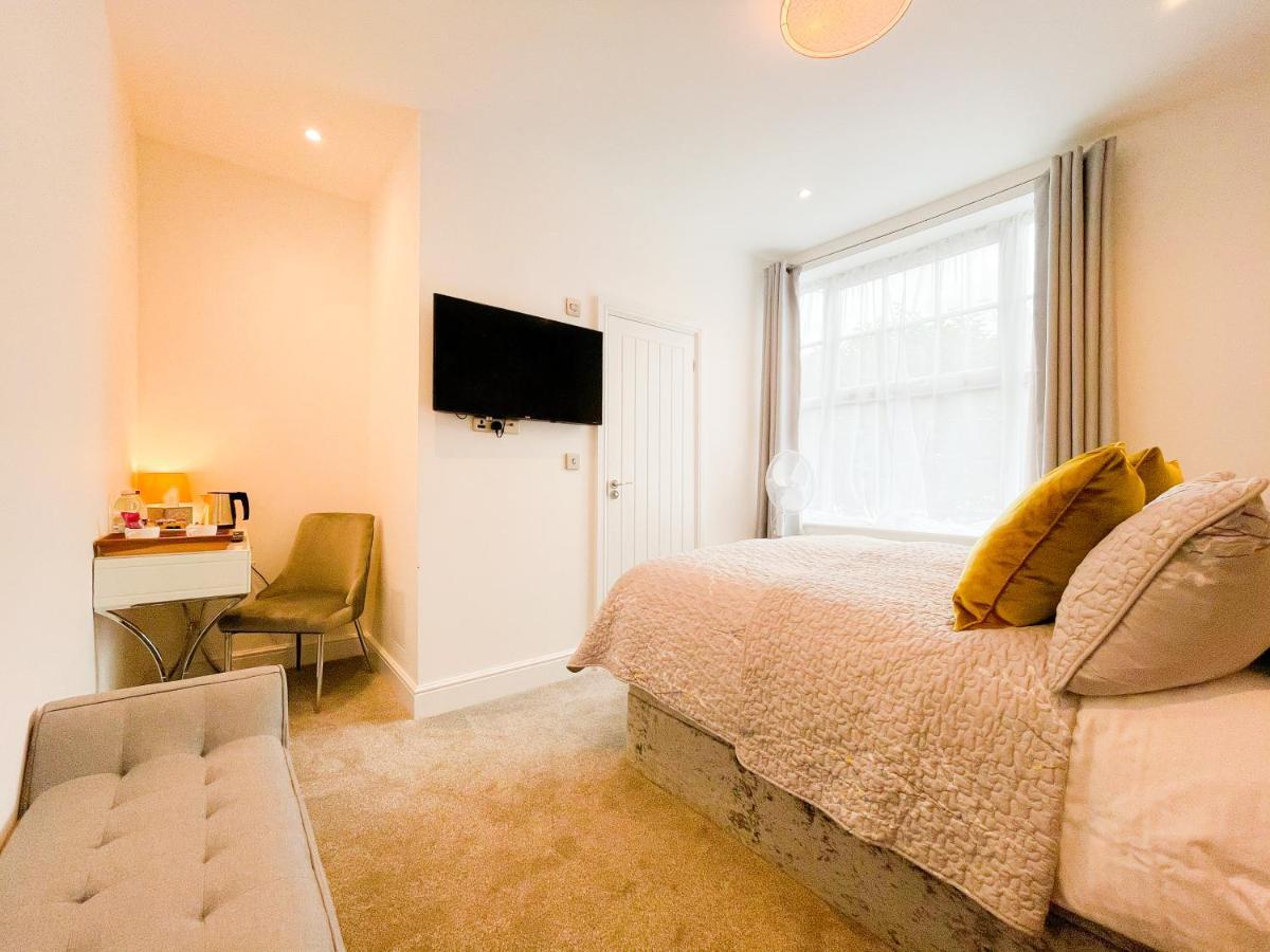 46 Ashfield Rd, Altrincham Hotell Eksteriør bilde