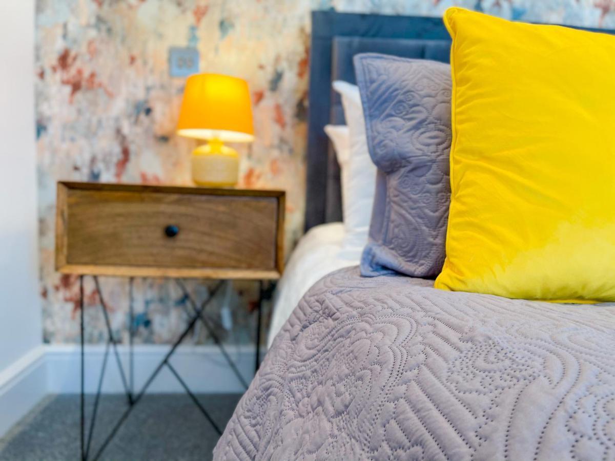 46 Ashfield Rd, Altrincham Hotell Eksteriør bilde