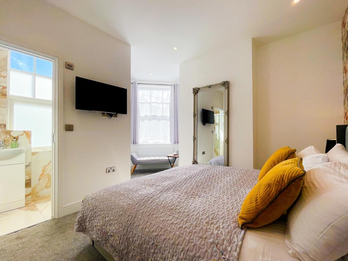 46 Ashfield Rd, Altrincham Hotell Eksteriør bilde