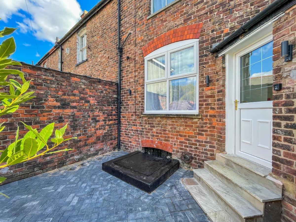 46 Ashfield Rd, Altrincham Hotell Eksteriør bilde