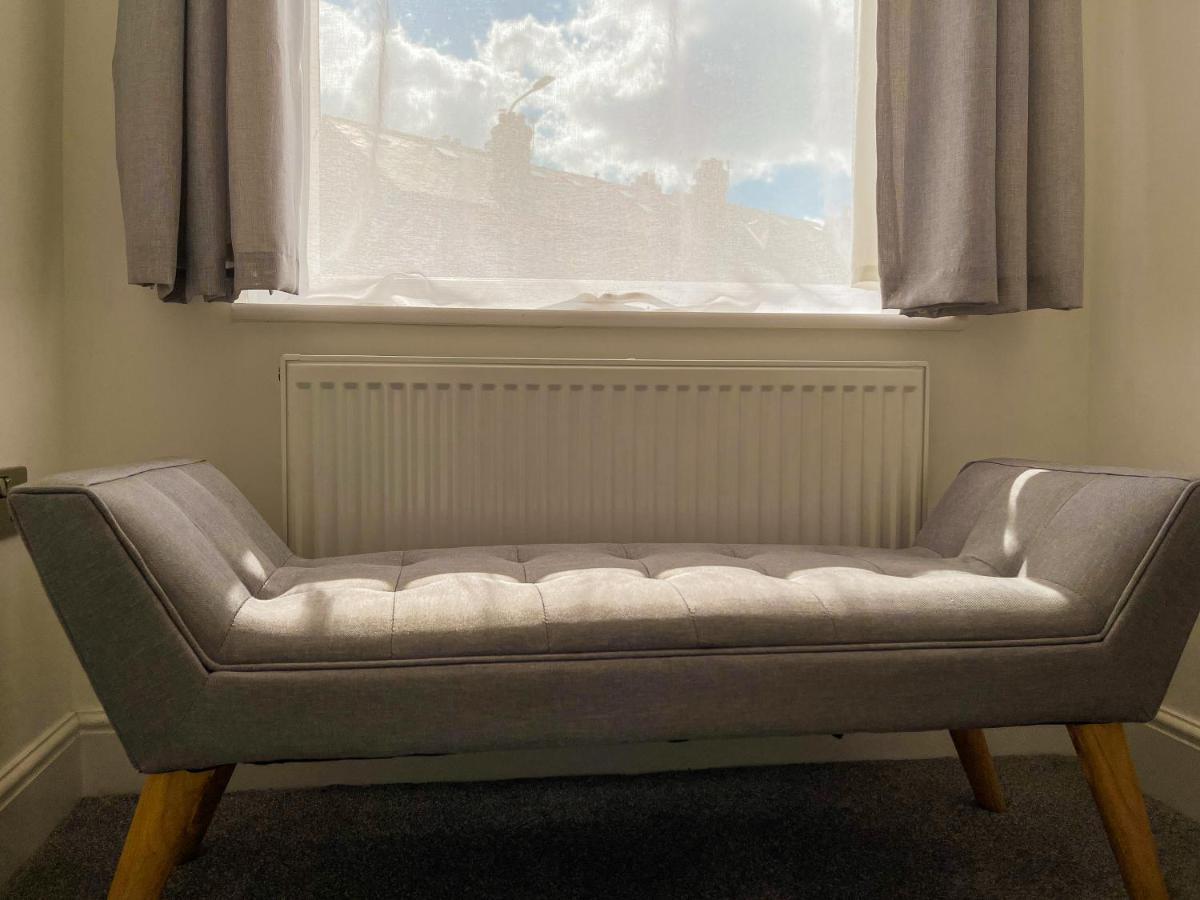 46 Ashfield Rd, Altrincham Hotell Eksteriør bilde